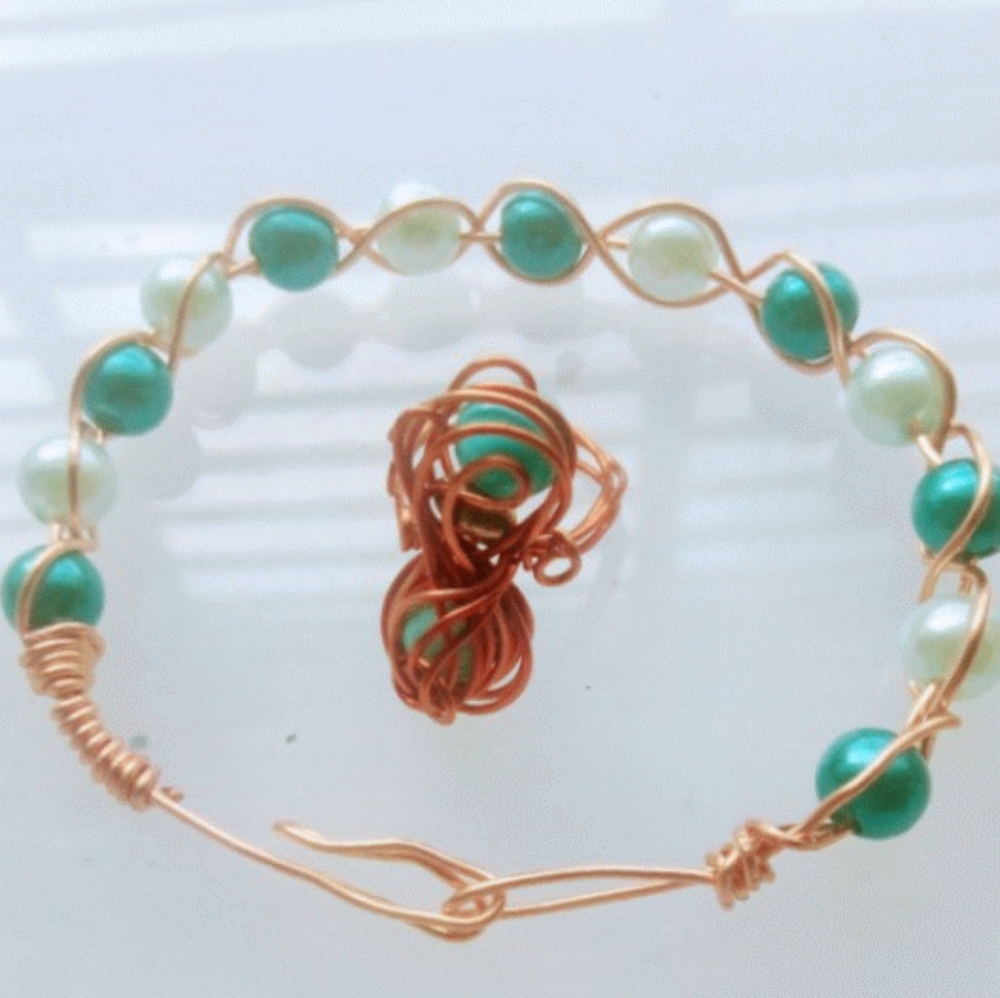 Jewlery designs by Syboutique